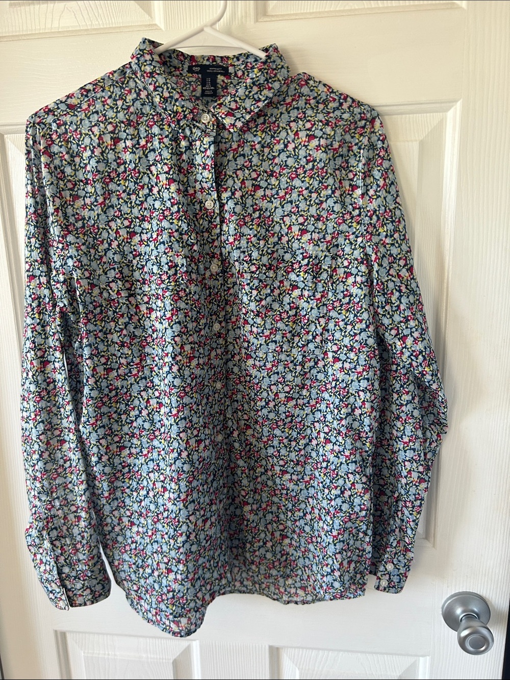 GAP Factory Women's Light Blue Floral Button-Down Blouse